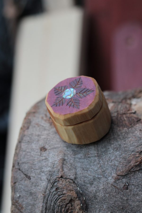 Sea flower lilac ring/necklace box - Image 2